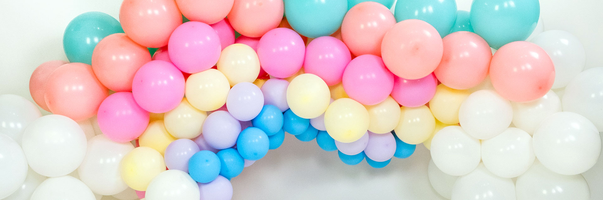 62dfd77425f6393d7e4c9da3_Balloon-Arch